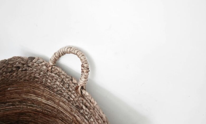 distinctive handle texture experience